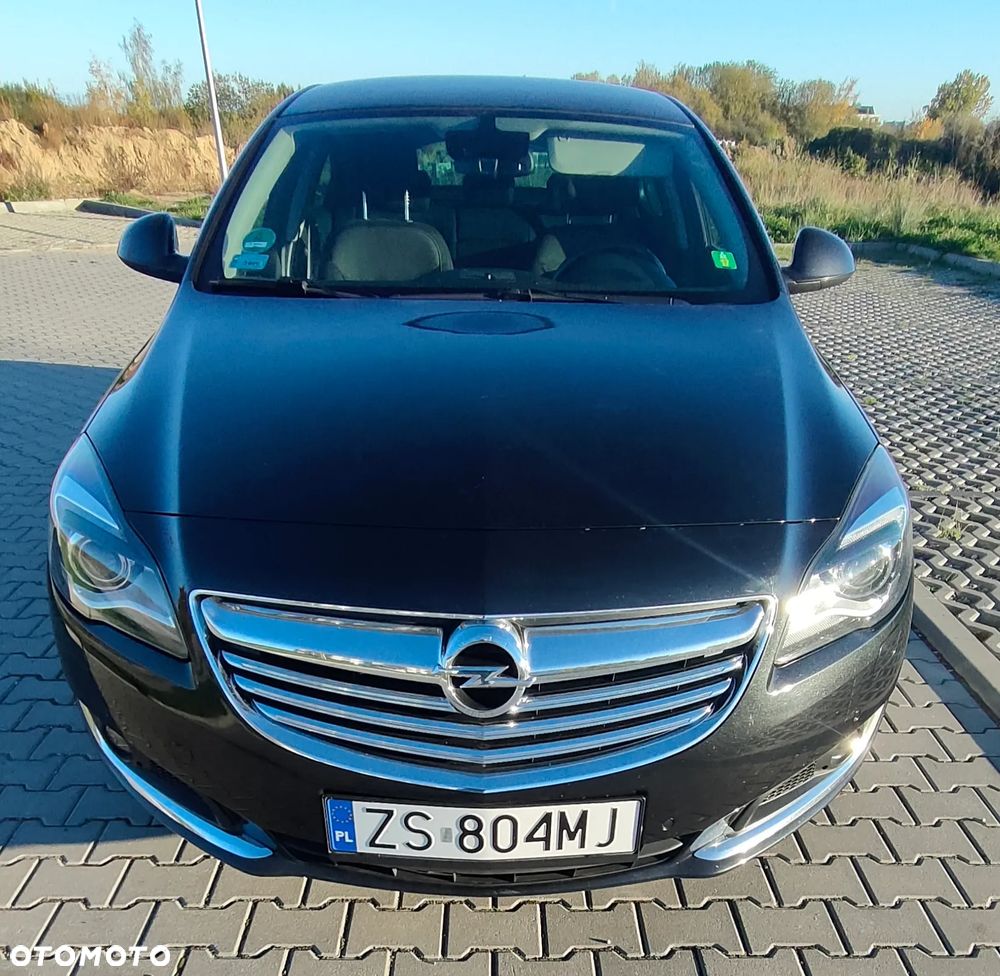 Opel Insignia - 1