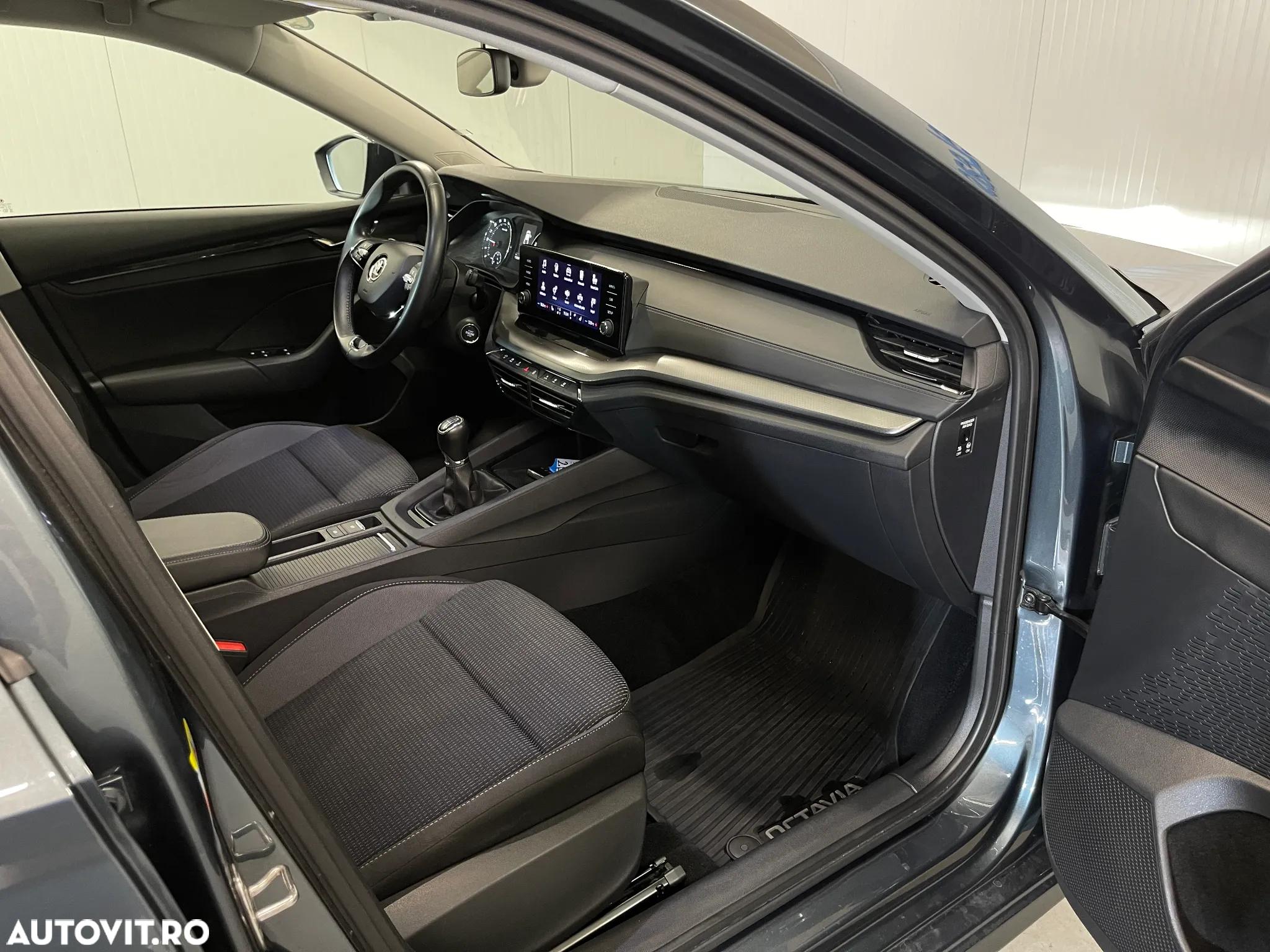 Skoda Octavia 2.0 TDI Ambition - 9