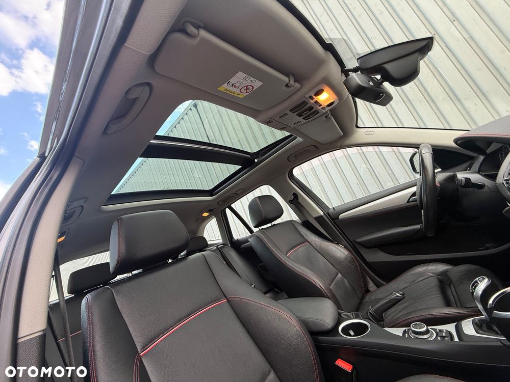 BMW X1 sDrive20d Sport Line - 11