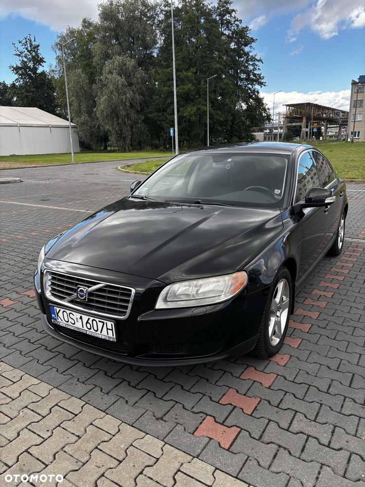 Volvo S80