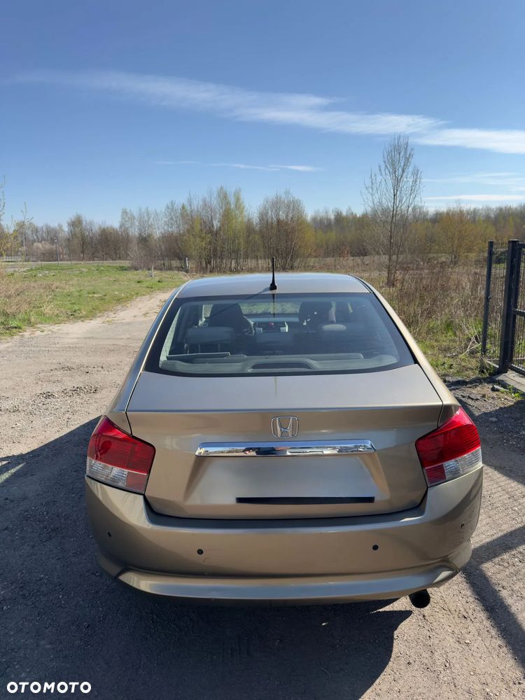 Honda City 1.4 Comfort - 7