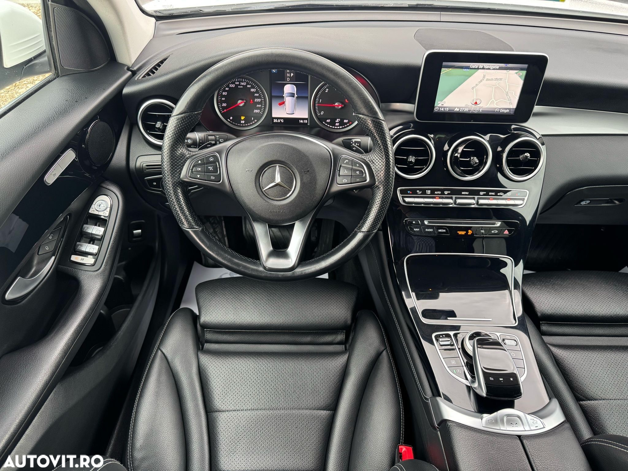 Mercedes-Benz GLC 220 d 4Matic 9G-TRONIC AMG Line - 22