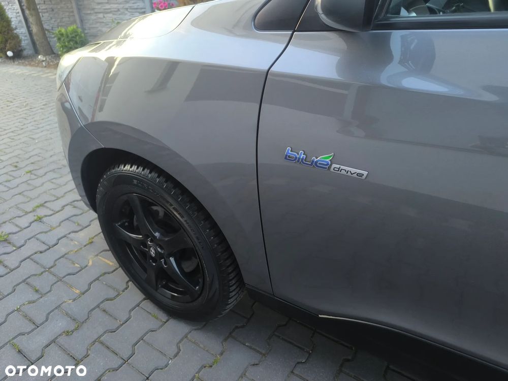 Hyundai ix35 1.7 CRDi Premium 2WD - 11