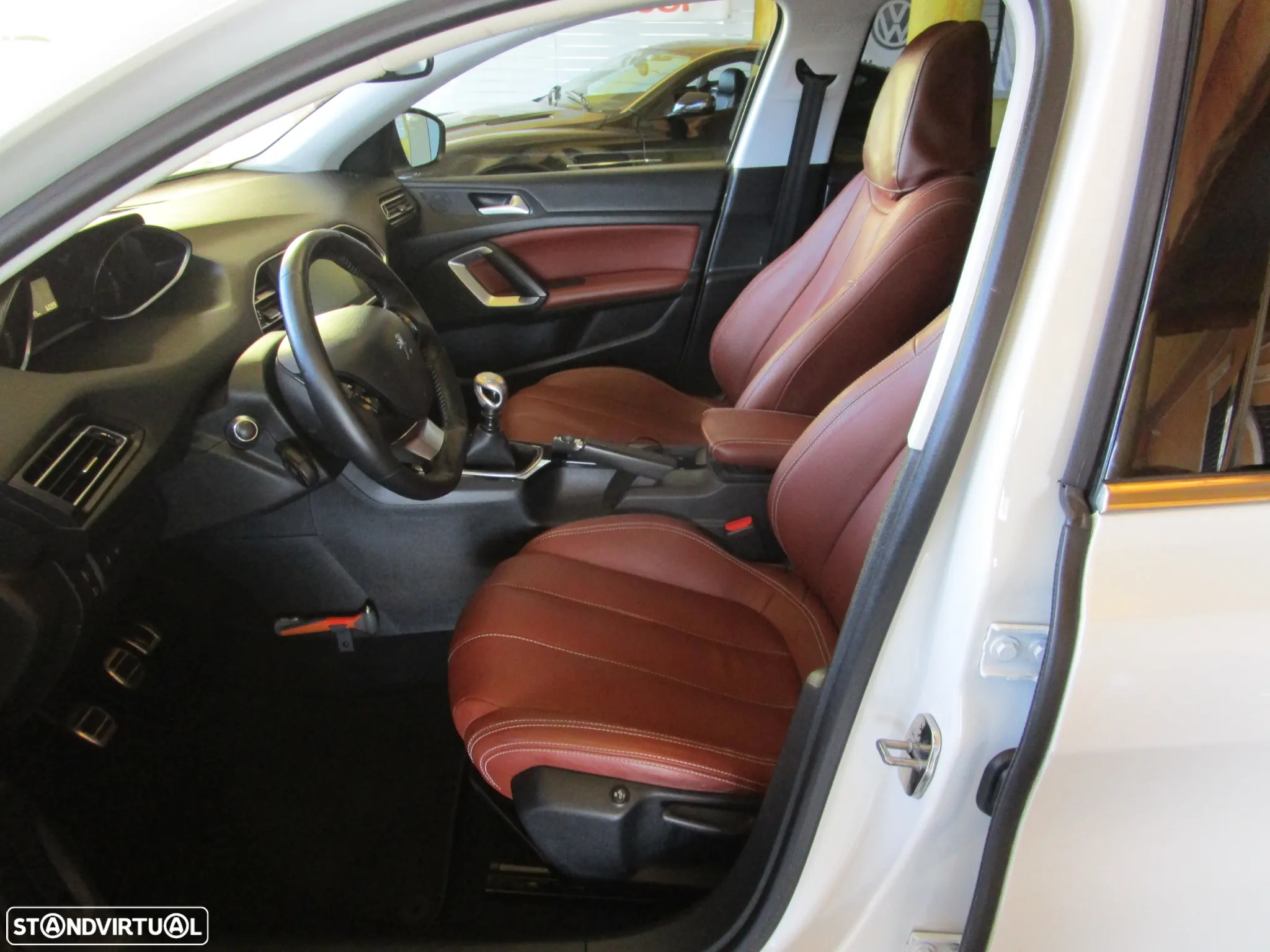 Peugeot 308 SW 1.6 BlueHDi GT Line - 30