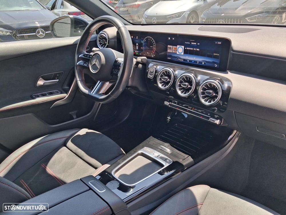 Mercedes-Benz A 250 e - 15