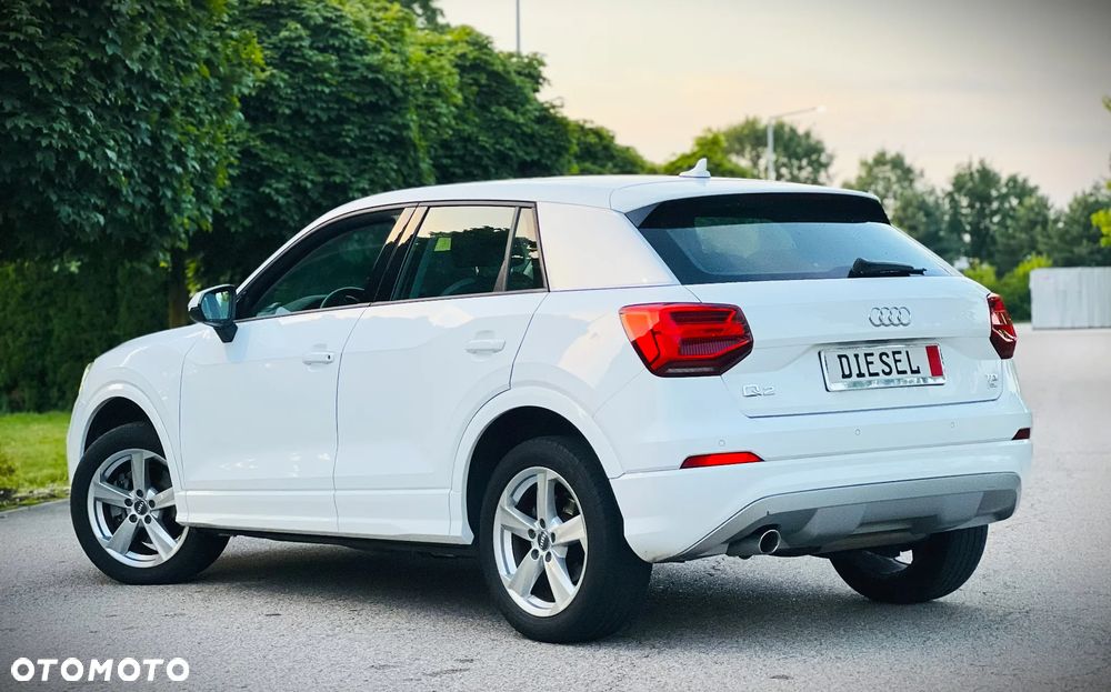 Audi Q2 1.6 TDI Sport S tronic - 4