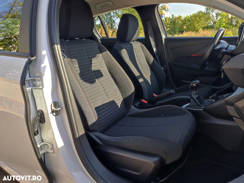 Peugeot 208 1.2 L PureTech STT Active Pack - 12