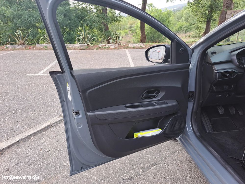 Dacia Sandero 1.0 SCe Essential - 10