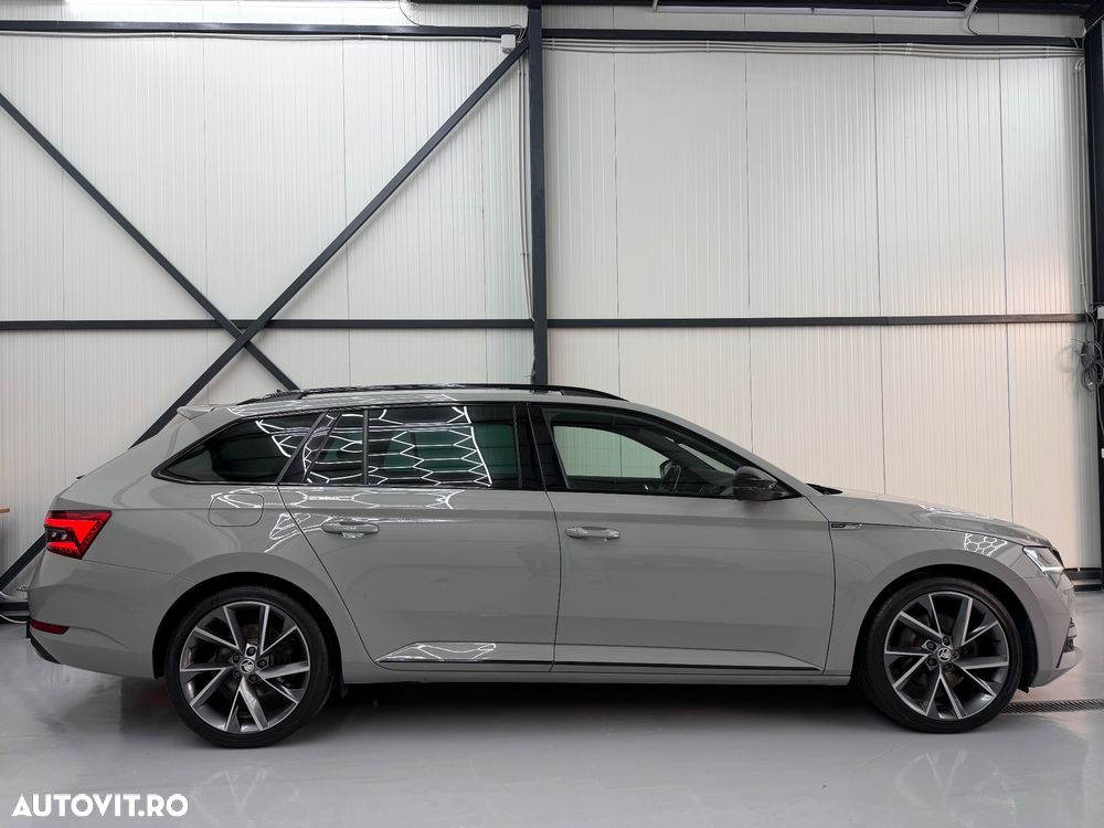 Skoda Superb 2.0 TDI DSG Sportline - 11