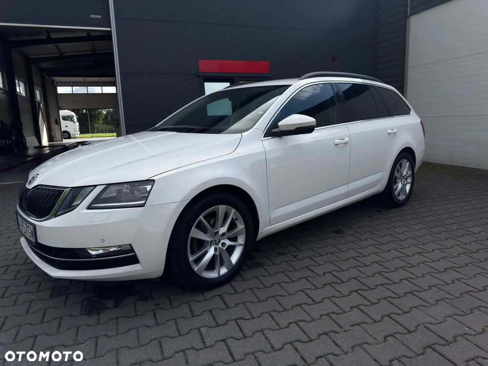 Skoda Octavia 2.0 TDI Style DSG - 2