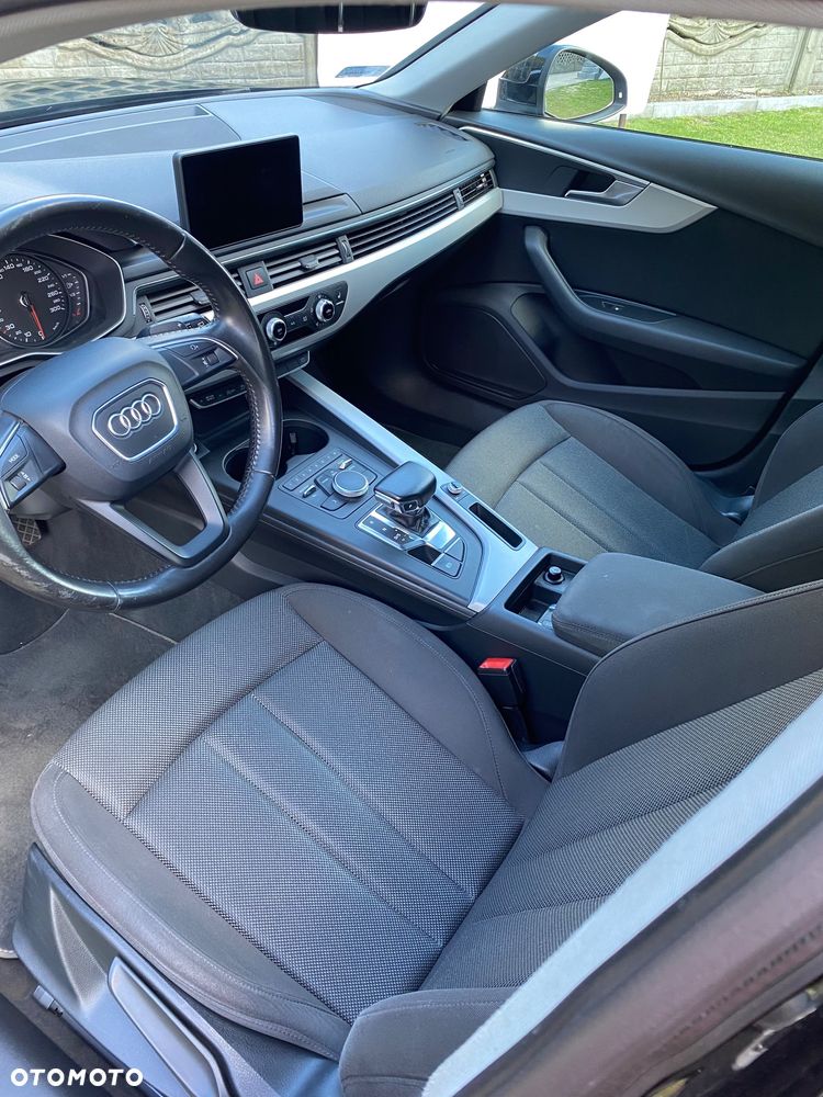 Audi A4 Avant 2.0 TDI S tronic - 6