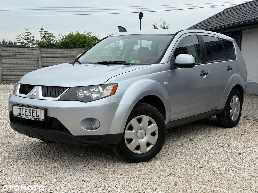 Mitsubishi Outlander 2.0 DID Intense + - 2
