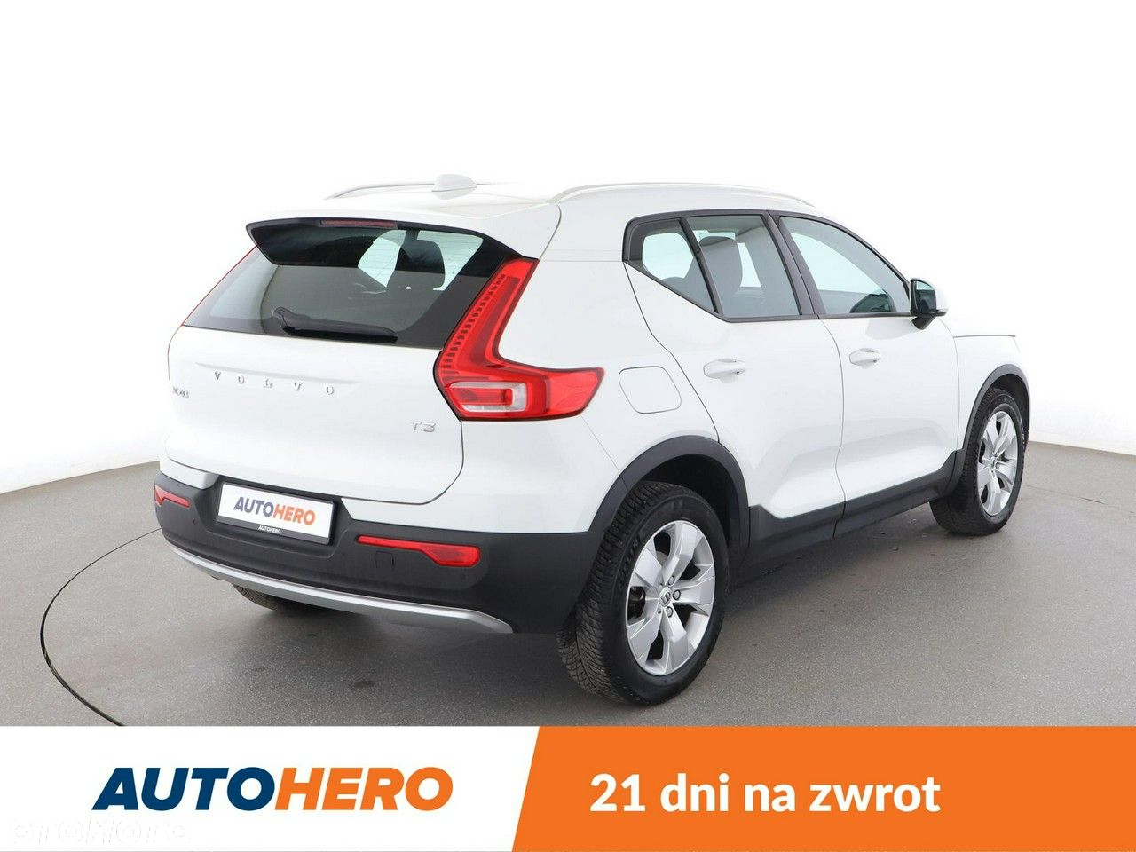 Volvo XC 40 T3 Momentum Pro - 7