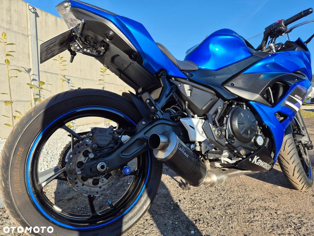 Kawasaki Ninja - 15