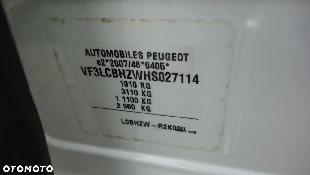 Peugeot 308 SW BlueHDi 120 EAT6 Stop & Start Allure - 37