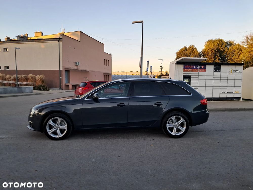 Audi A4 Avant 2.0 TDI DPF Attraction - 2