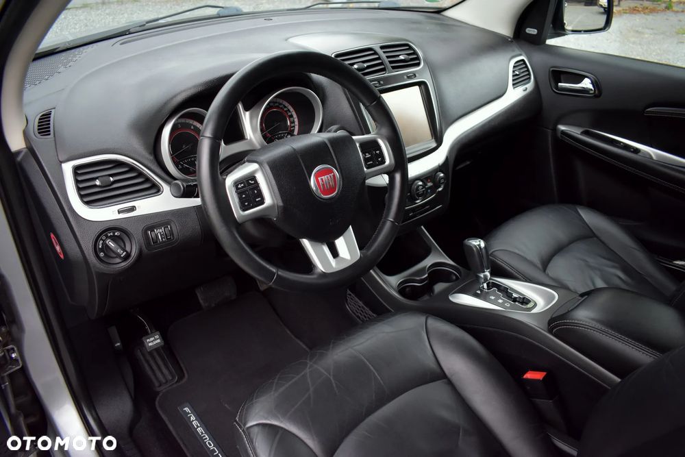 Fiat Freemont 2.0 Multijet 16V DPF Automatik Allrad Black Code - 24