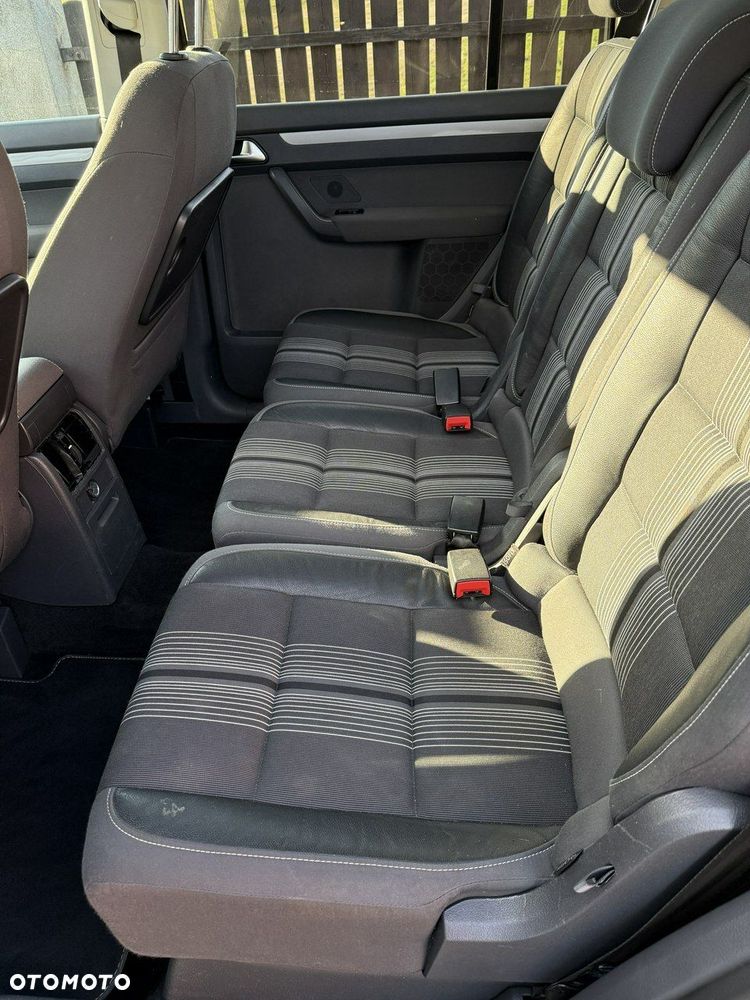Volkswagen Touran 1.2 TSI BlueMotion Technology Comfortline - 8