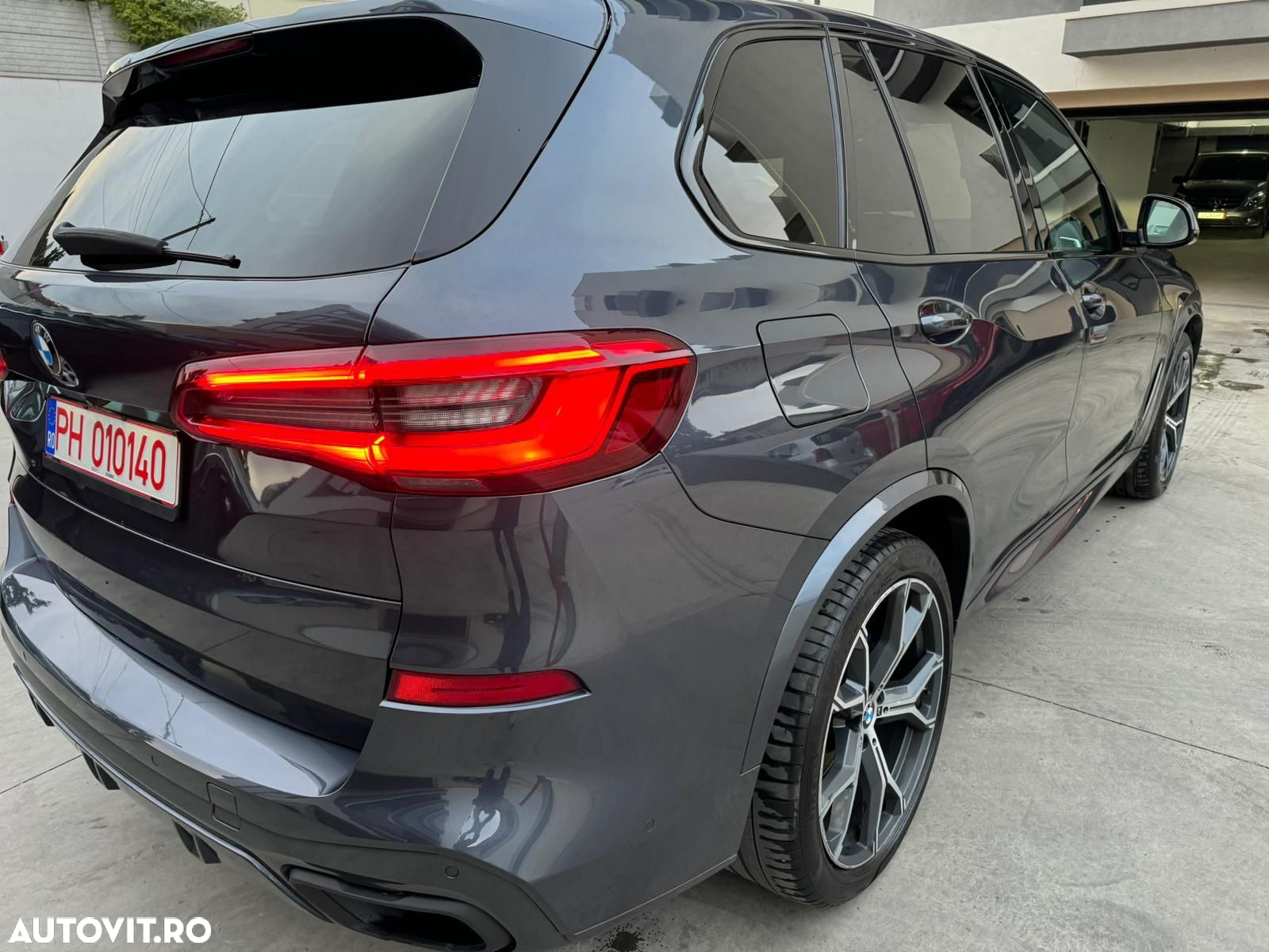 BMW X5 M M50d - 11