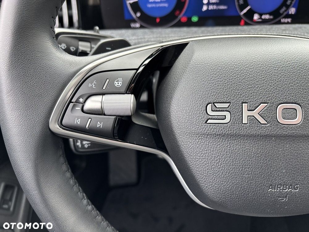 Skoda Superb 2.0 TDI SCR Selection DSG - 21