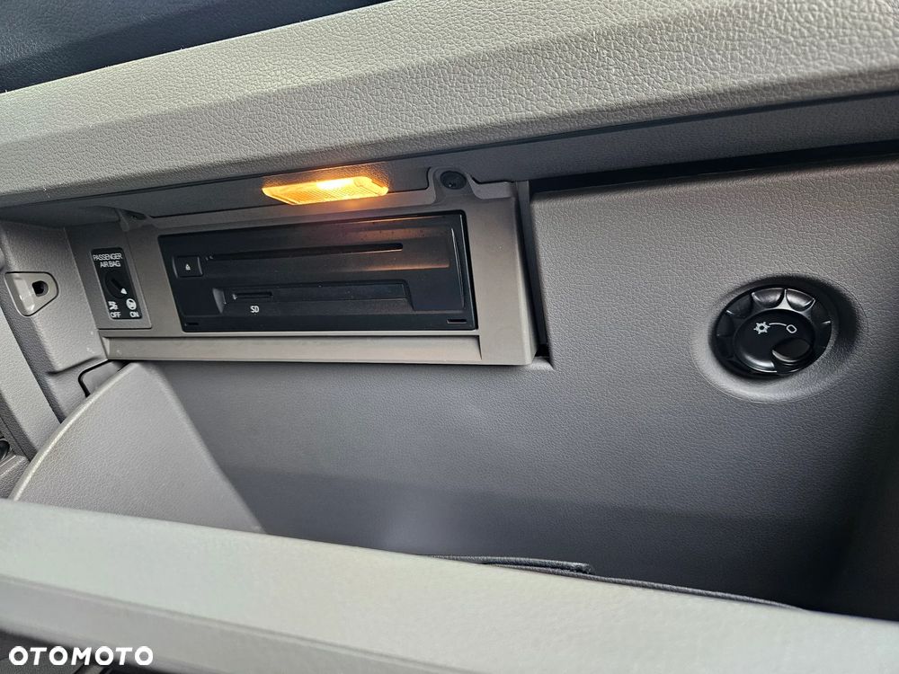 Volkswagen Crafter Man Sprinter - 23