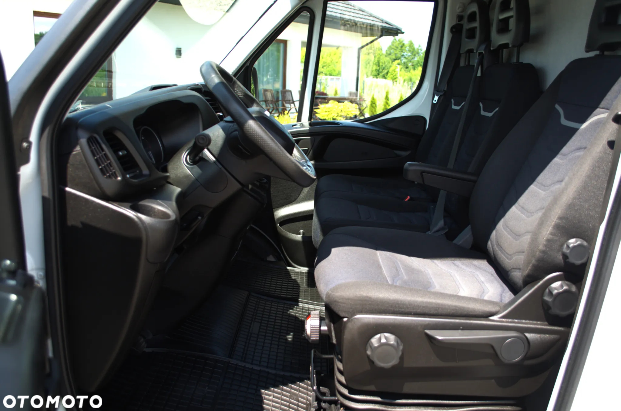 Iveco DAILY - 20