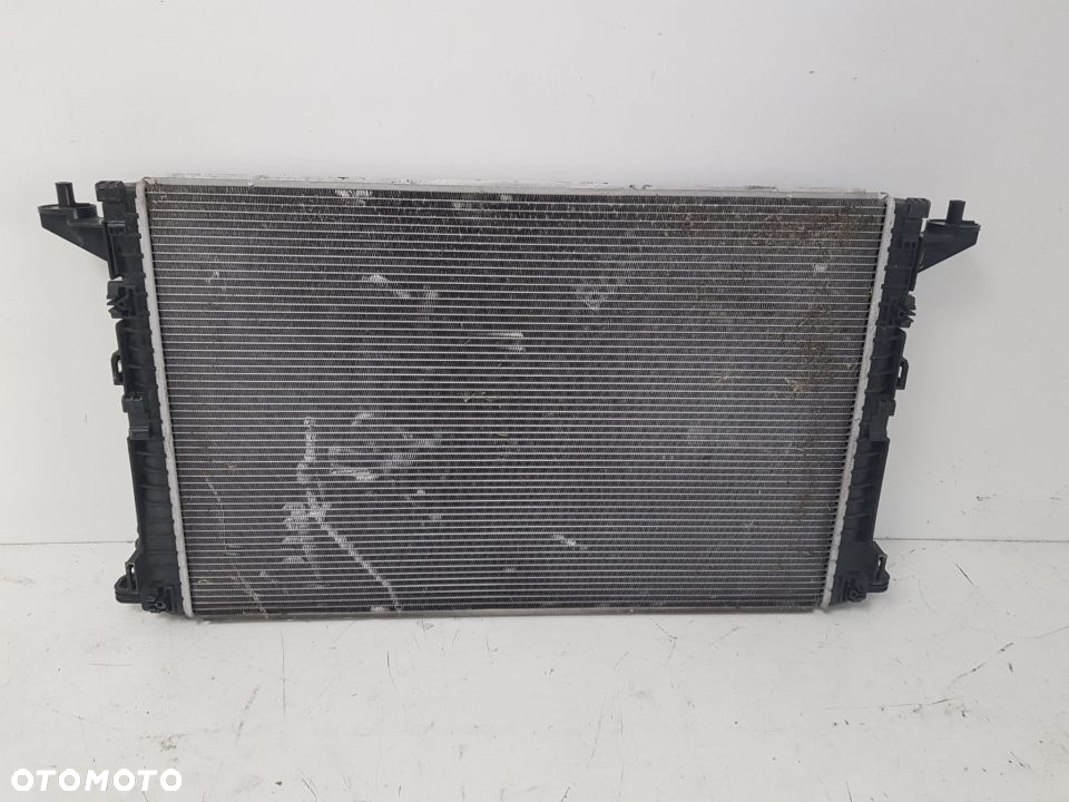 AUDI A4 B9 A5 8W6 AUDI Q5 80A Q7 Q8 4M0 CHŁODNICA WODY 8W0121251AB - 2