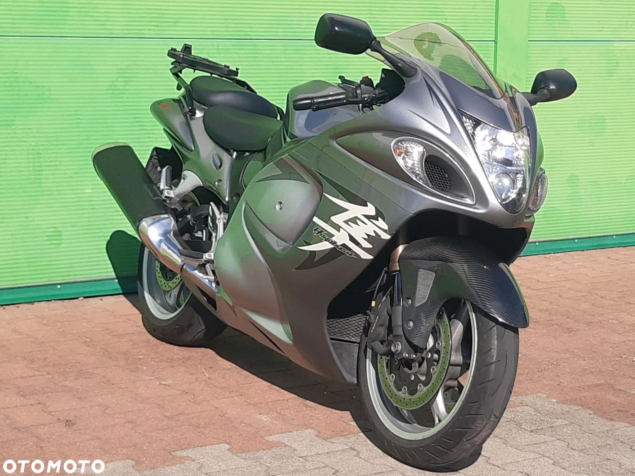 Suzuki Hayabusa - 1
