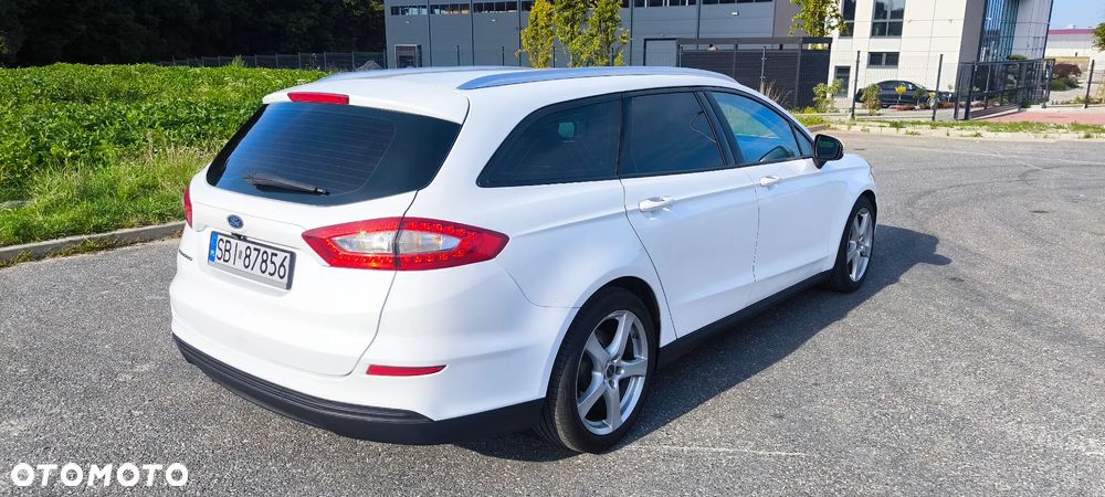 Ford Mondeo 2.0 TDCi Trend PowerShift - 7