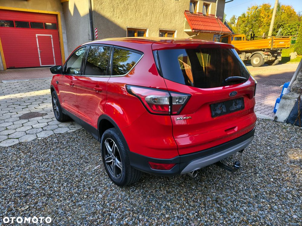 Ford Kuga - 16
