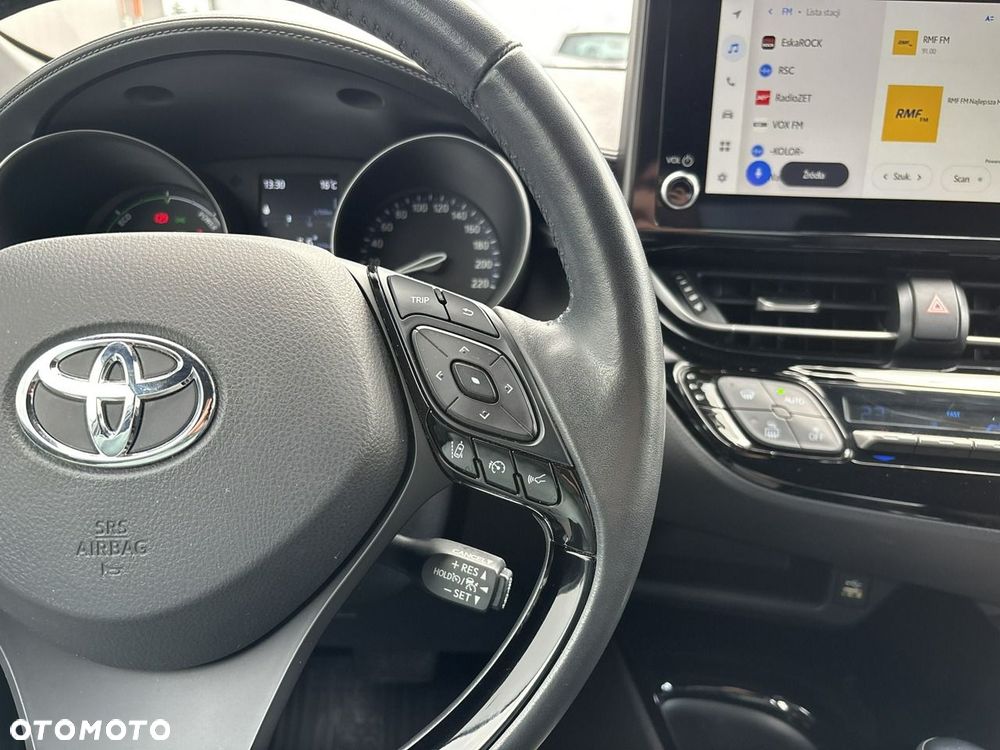 Toyota C-HR 1.8 Hybrid GPF Style - 26