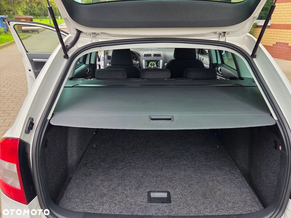Skoda Octavia 2.0 TDI DPF Sport Edition - 26