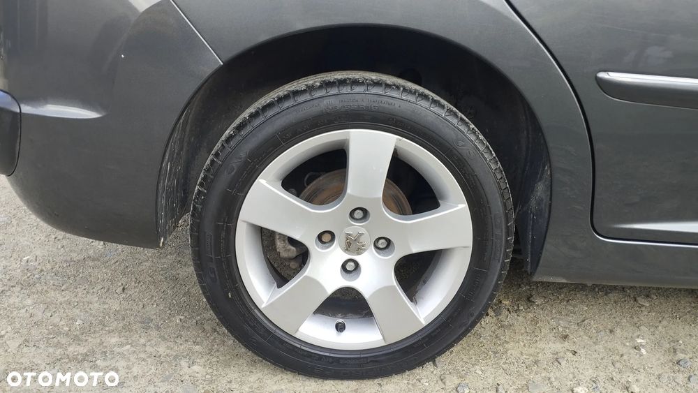 Peugeot 207 120 Premium - 18