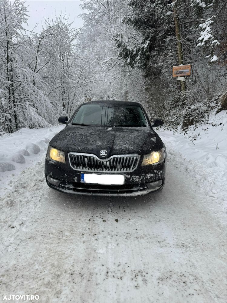 Skoda Superb 2.0 TDI Ambition - 10