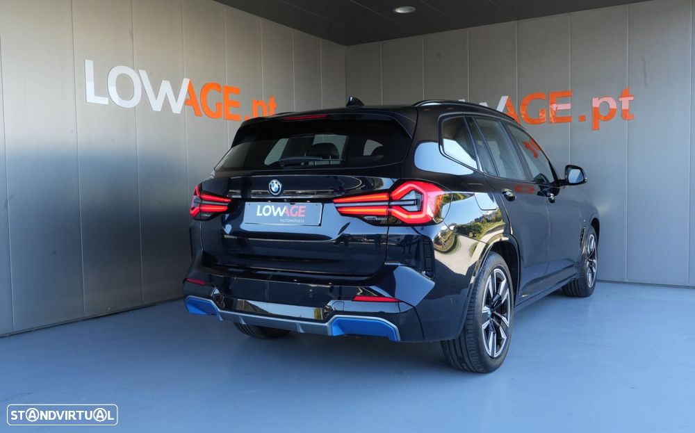 BMW iX3 M Sport Inspiring - 33