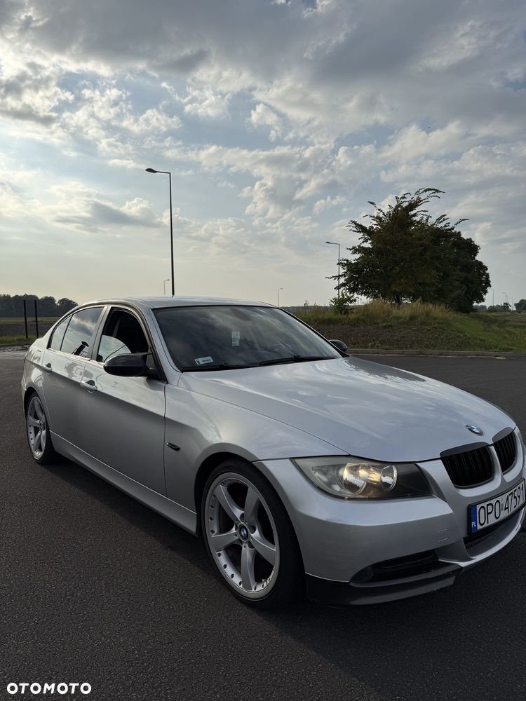 BMW Seria 3 318d - 5