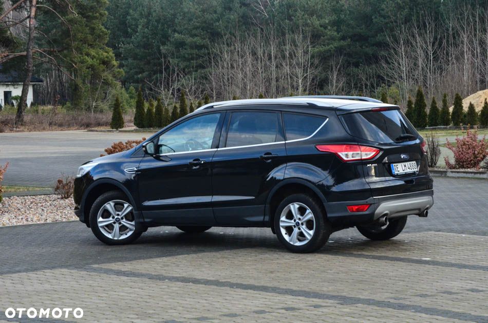 Ford Kuga 2.0 TDCi 4WD Titanium - 22