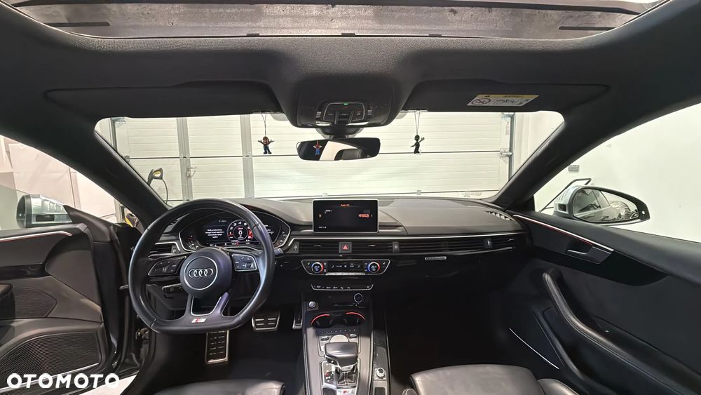 Audi S5 Coupé - 10
