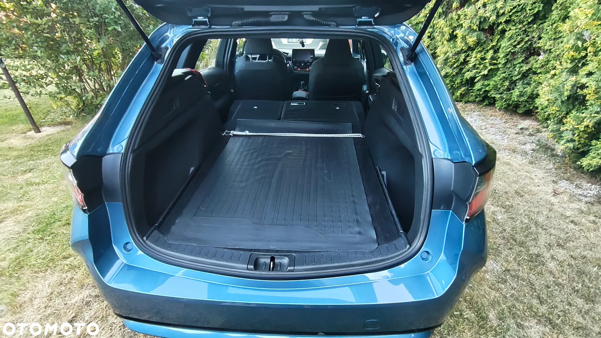 Toyota Corolla 1.8 Hybrid Comfort - 8