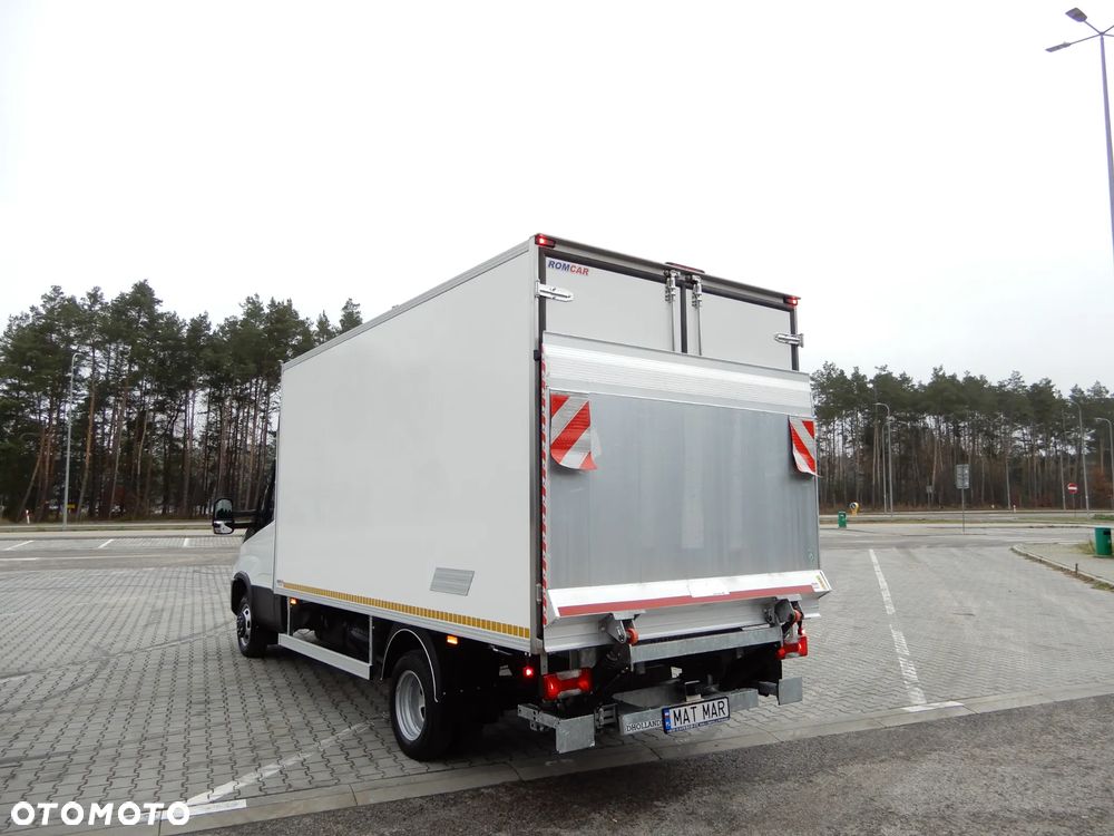 Iveco DAILY 50C18 Chłodnia -20*C+30*C WINDA ZAŁADOWCZA 1000 Kg Udźwigu DHOLLANDIA Boczne Drzwi Agregat Zasilany Na Postoju V230  Funkcja Grzania WZMACNIANY Rozstaw Osi 4100 mm Stan Auta Jak Nowy POLECAM - 5