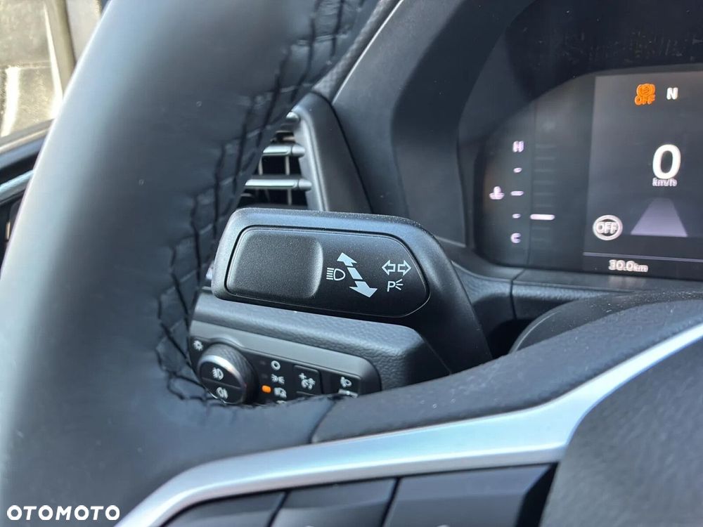 Volkswagen Amarok - 16