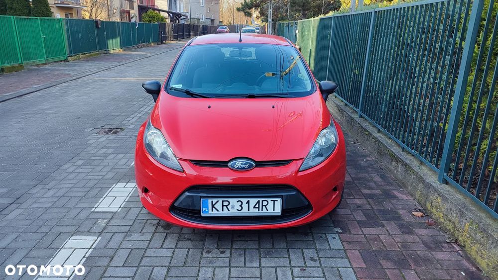 Ford Fiesta 1.25 Ambiente - 2