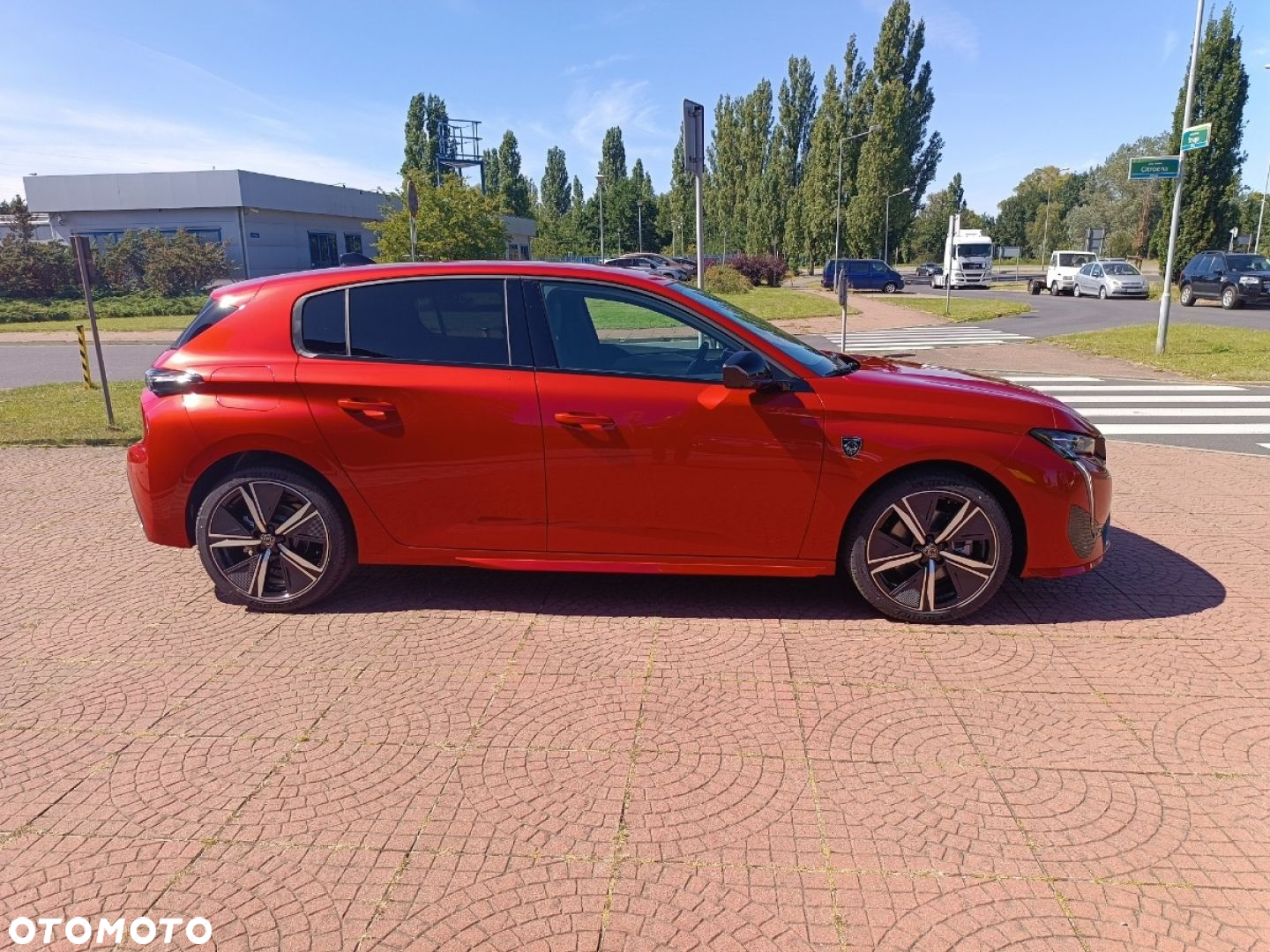 Peugeot 308 - 8