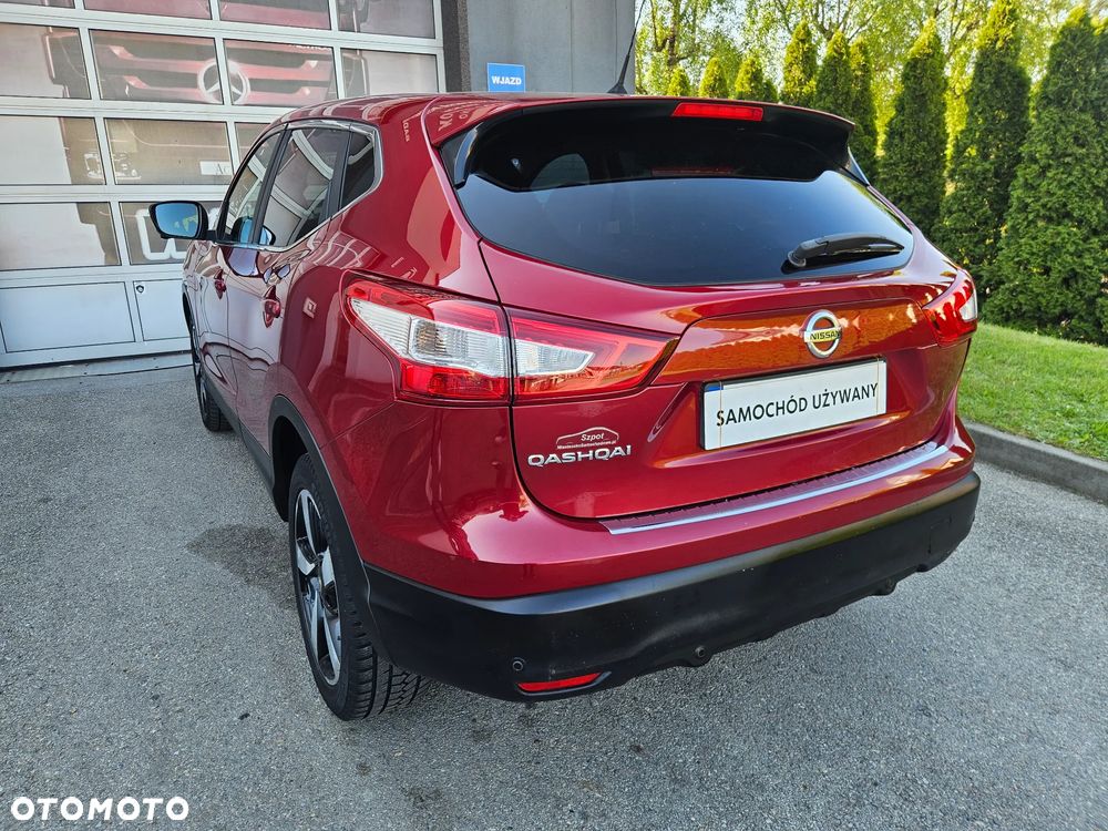 Nissan Qashqai 1.2 DIG-T N-Connecta EU6 - 8