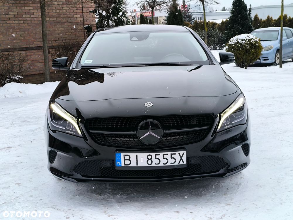 Mercedes-Benz CLA 220 4-Matic - 10