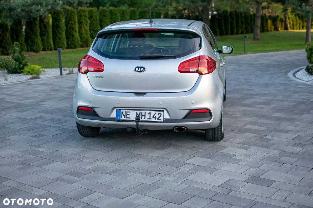 Kia Ceed - 21