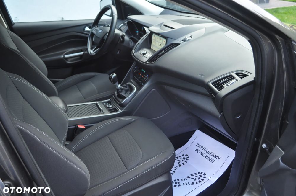 Ford Kuga 1.5 EcoBoost 2x4 Cool & Connect - 25