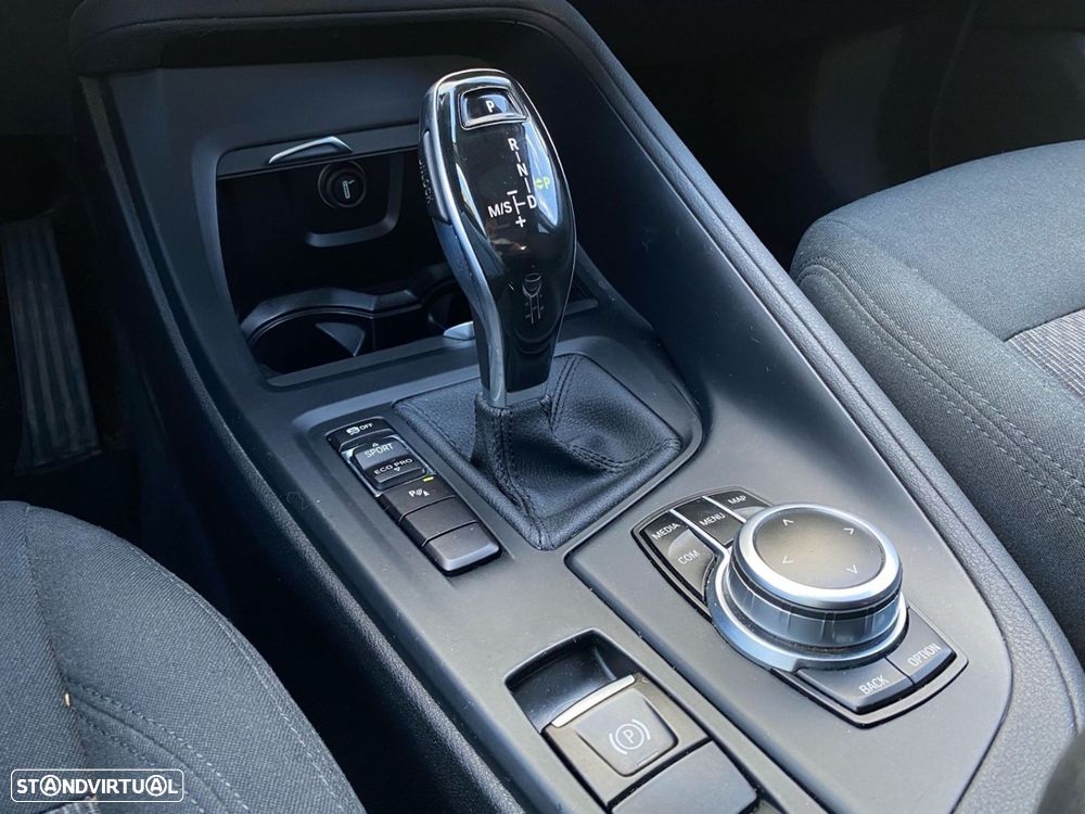 BMW X1 16 d sDrive Advantage Auto - 10