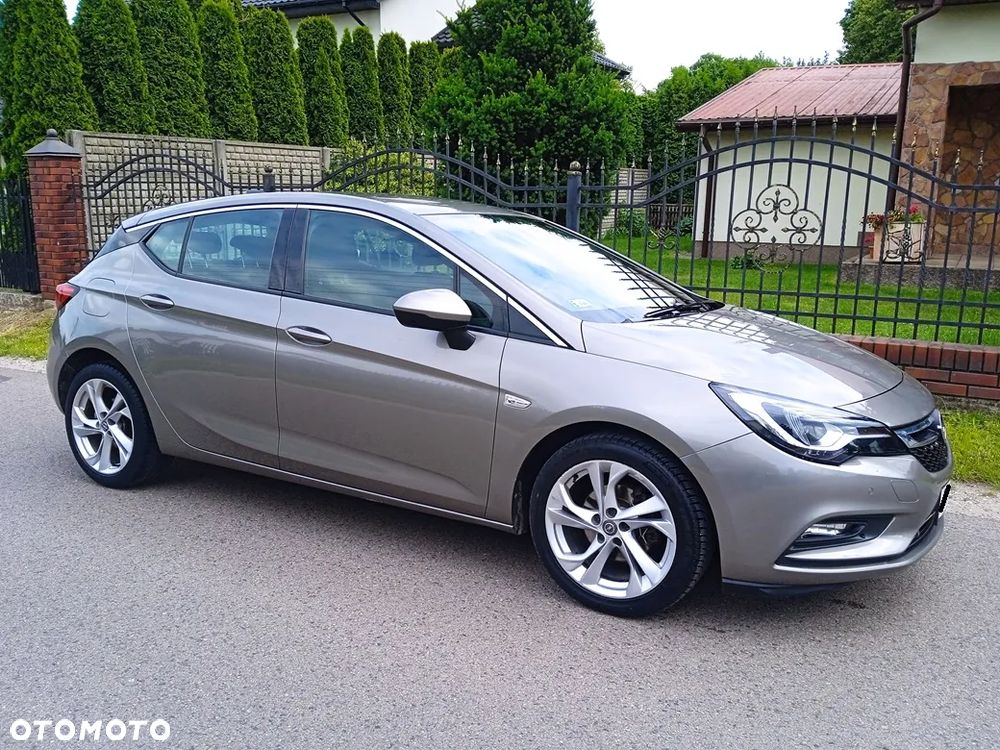 Opel Astra 1.4 T Dynamic - 32
