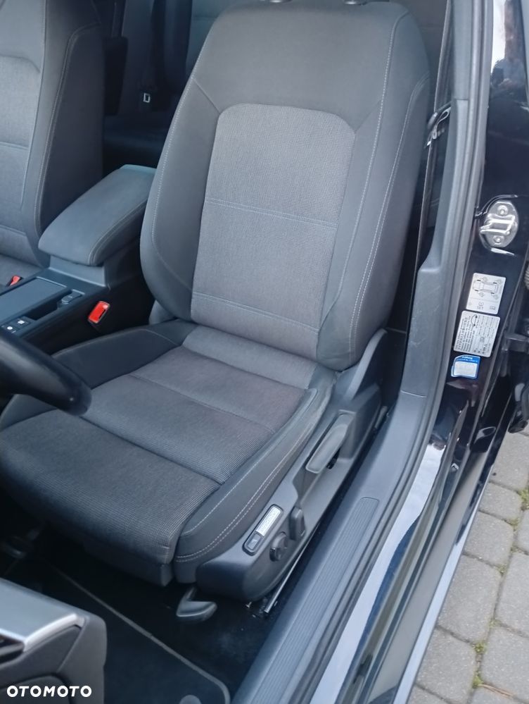 Volkswagen Passat - 3